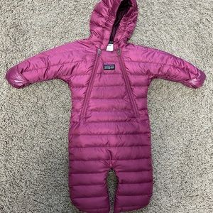 Like new Patagonia snowsuit. Newborn to 3 months old.